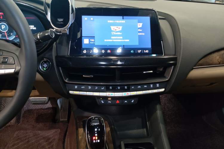 Used Cadillac CT5 2023 28T Prestige Model Audio And AC Panel