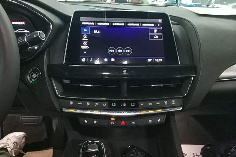 Used Cadillac CT5 2023 28T Luxury Edition (Standard Version) Audio And AC Panel