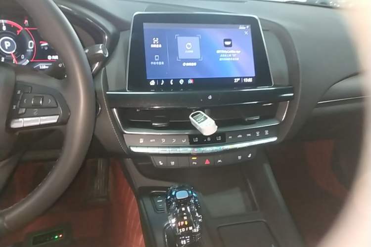 Used Cadillac CT5 2023 28T Luxury Edition (Standard Version) Audio And AC Panel
