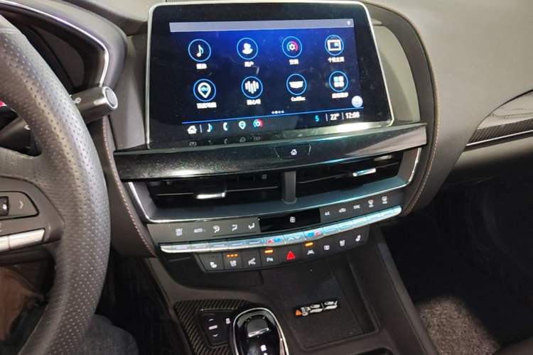 Used Cadillac CT5 2023 28T Platinum Edition Audio And AC Panel