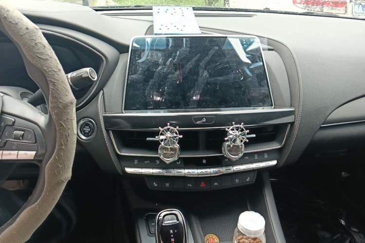 Used Cadillac CT5 2023 28T Luxury Edition (Standard Version) Audio And AC Panel