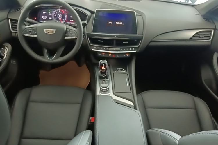 Used Cadillac CT5 2023 28T Luxury Edition (Standard Version) Center Console