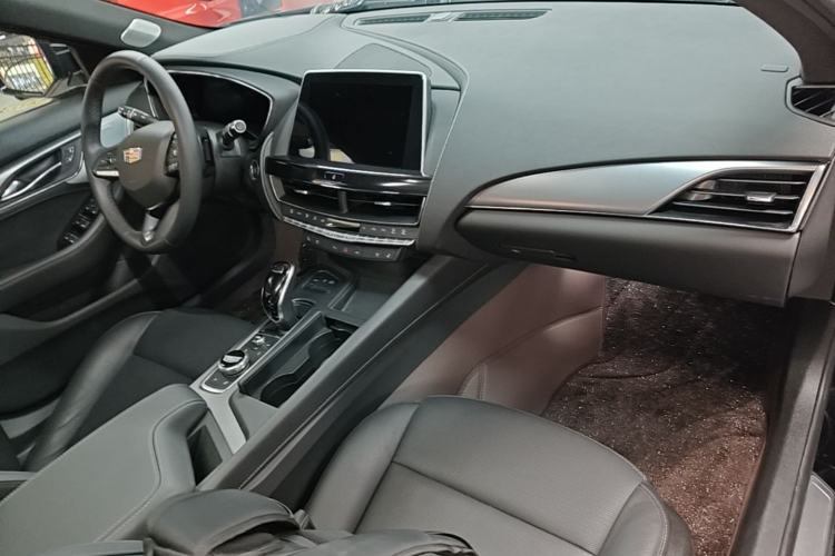 Used Cadillac CT5 2023 28T Luxury Edition (Standard Version) Center Console
