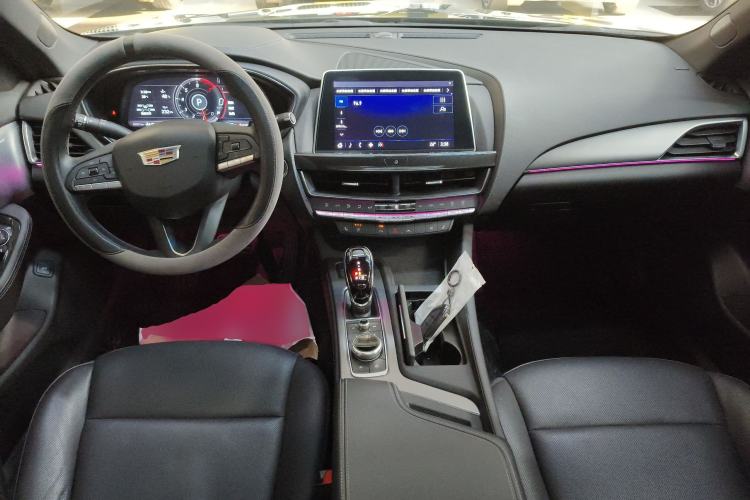 Used Cadillac CT5 2023 28T Luxury Edition (Standard Version) Center Console
