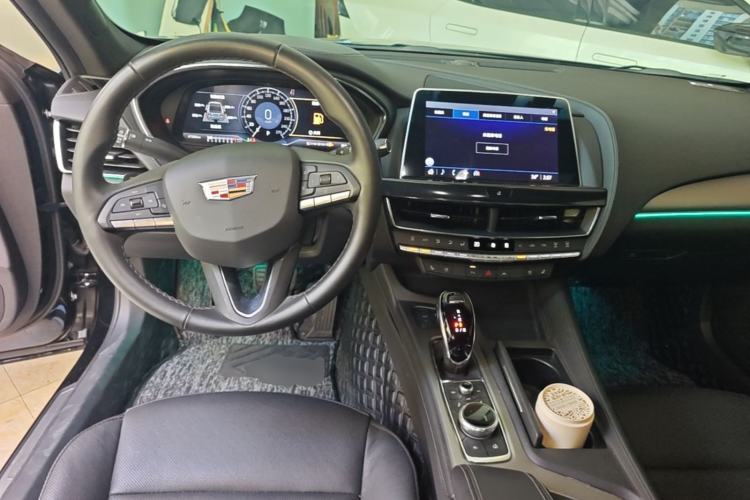 Used Cadillac CT5 2023 28T Luxury Edition (Standard Version) Center Console