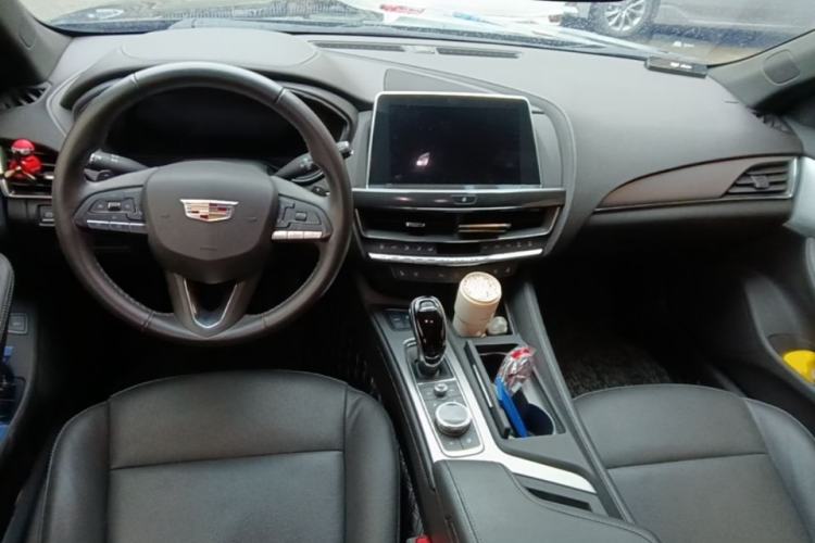 Used Cadillac CT5 2023 28T Luxury Edition (Standard Version) Center Console