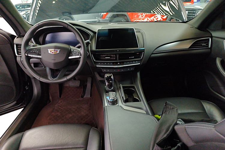 Used Cadillac CT5 2023 28T Luxury Edition (Standard Version) Center Console