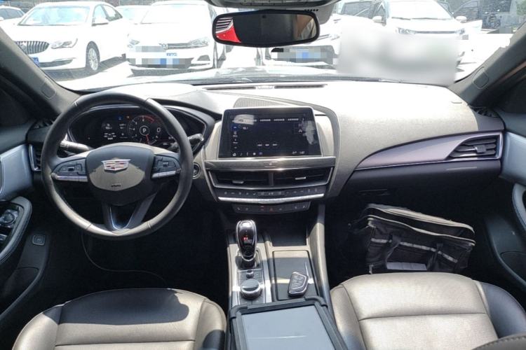 Used Cadillac CT5 2023 28T Luxury Edition (Standard Version) Center Console