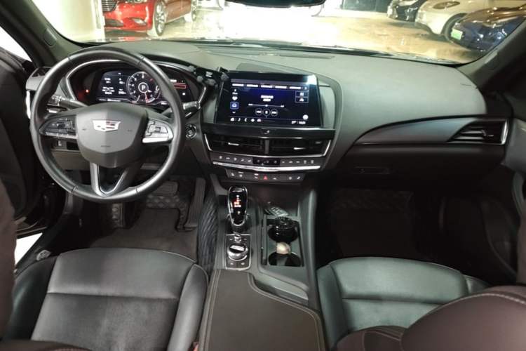 Used Cadillac CT5 2023 28T Luxury Edition (Standard Version) Center Console
