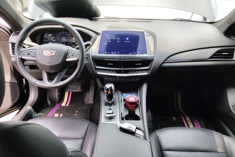 Used Cadillac CT5 2023 28T Luxury Edition (Standard Version) Center Console