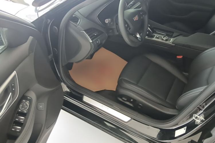 Used Cadillac CT5 2023 28T Luxury Edition (Standard Version) Driver Seat