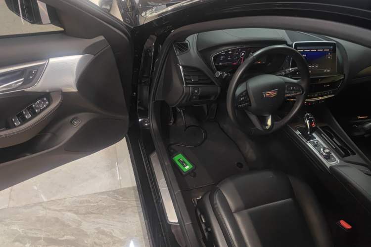 Used Cadillac CT5 2023 28T Luxury Edition (Standard Version) Driver Seat