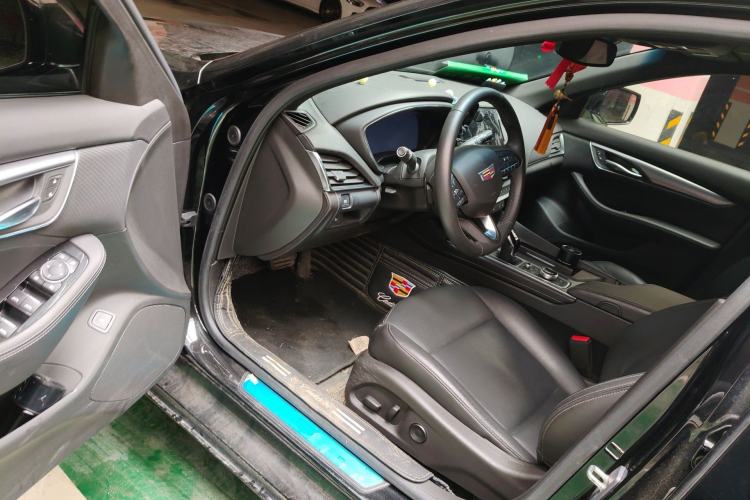 Used Cadillac CT5 2023 28T Luxury Edition (Standard Version) Driver Seat