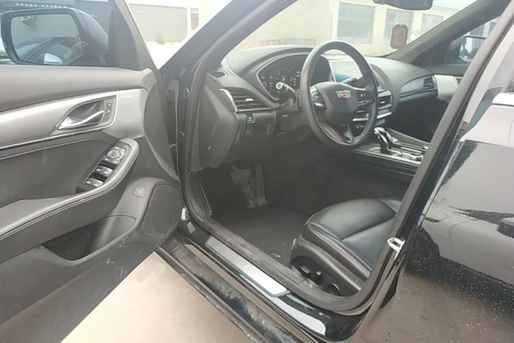Used Cadillac CT5 2023 28T Luxury Edition (Standard Version) Driver Seat