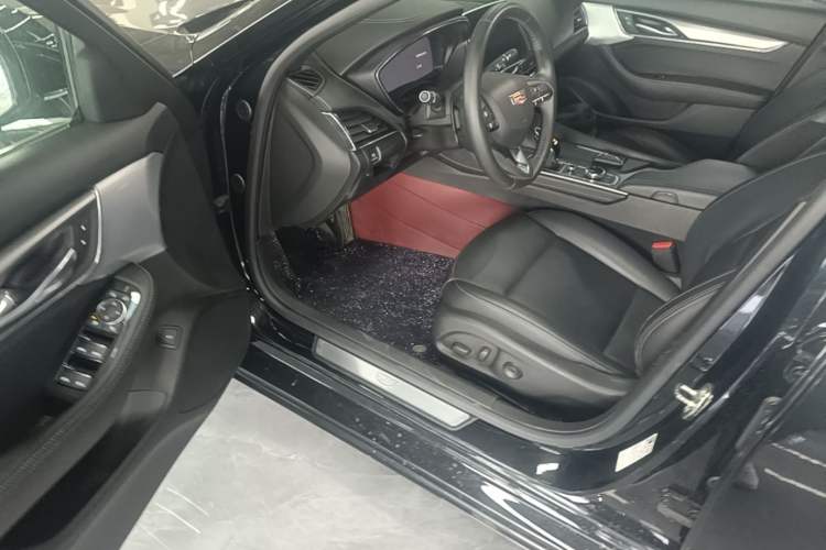 Used Cadillac CT5 2023 28T Luxury Edition (Standard Version) Driver Seat