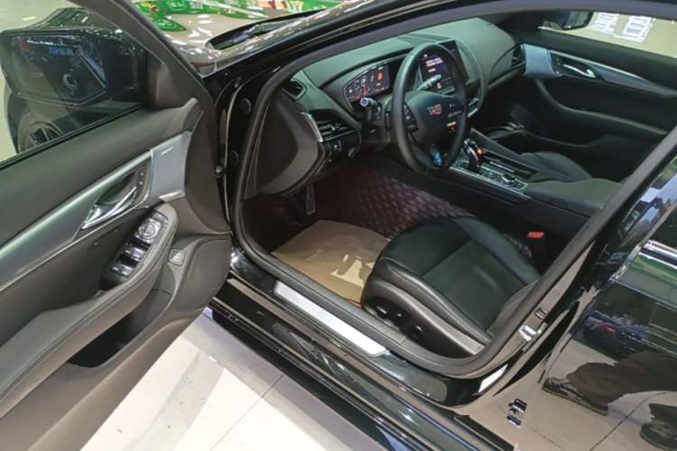Used Cadillac CT5 2023 28T Prestige Model Driver Seat