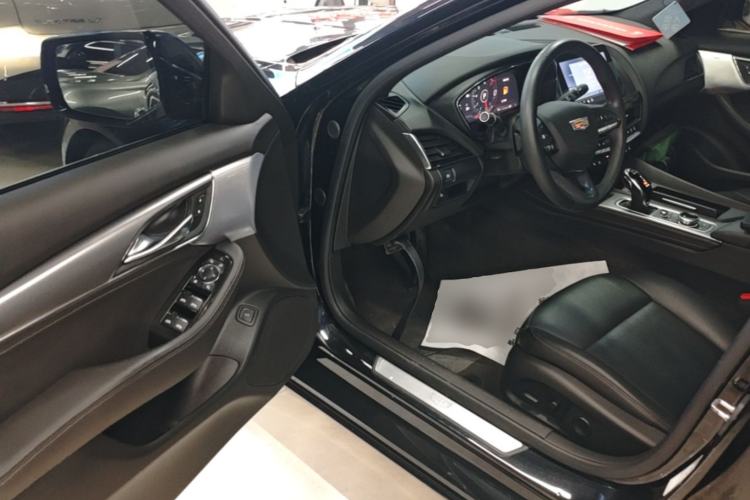 Used Cadillac CT5 2023 28T Luxury Edition (Standard Version) Driver Seat