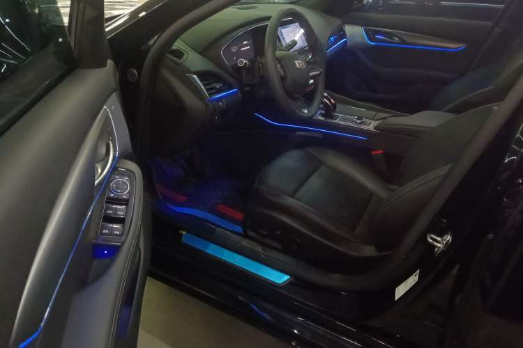 Used Cadillac CT5 2023 28T Luxury Edition (Standard Version) Driver Seat