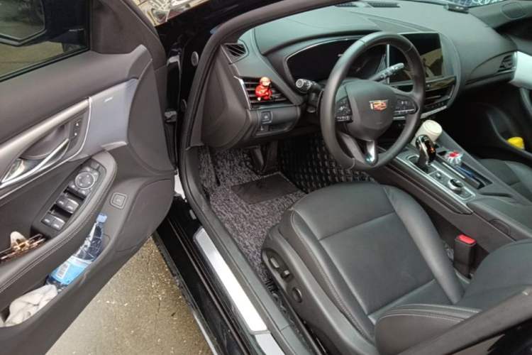 Used Cadillac CT5 2023 28T Luxury Edition (Standard Version) Driver Seat