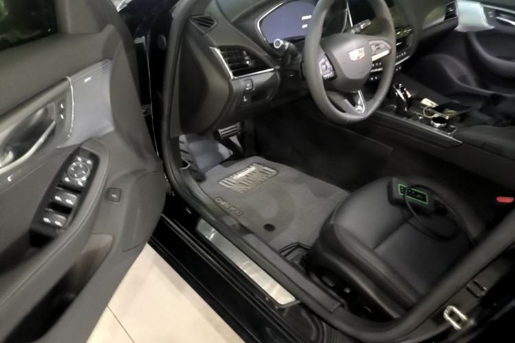 Used Cadillac CT5 2023 28T Luxury Edition (Standard Version) Driver Seat