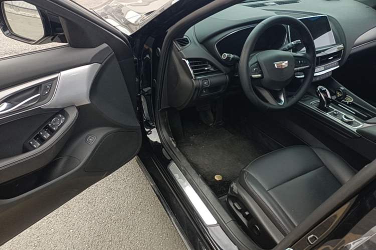 Used Cadillac CT5 2023 28T Luxury Edition (Standard Version) Driver Seat