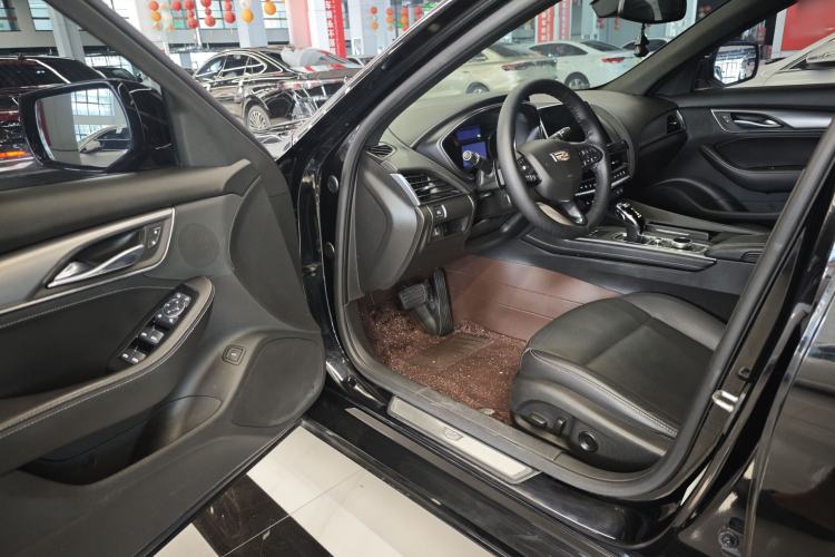 Used Cadillac CT5 2023 28T Prestige Model Driver Seat
