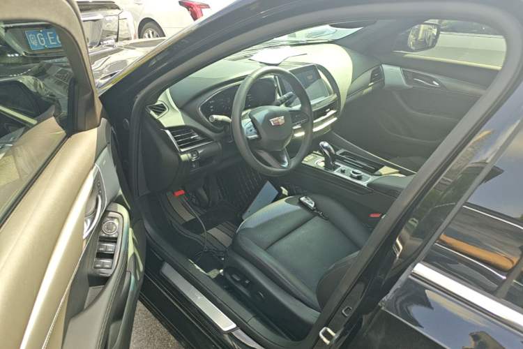 Used Cadillac CT5 2023 28T Luxury Edition (Standard Version) Driver Seat