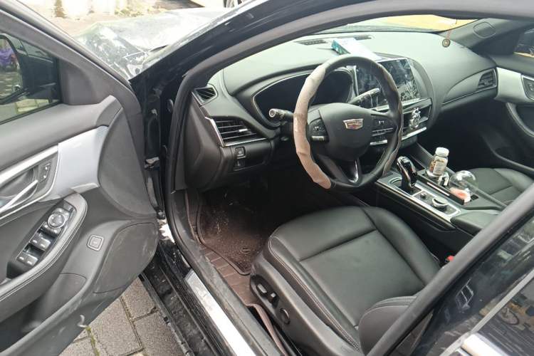 Used Cadillac CT5 2023 28T Luxury Edition (Standard Version) Driver Seat