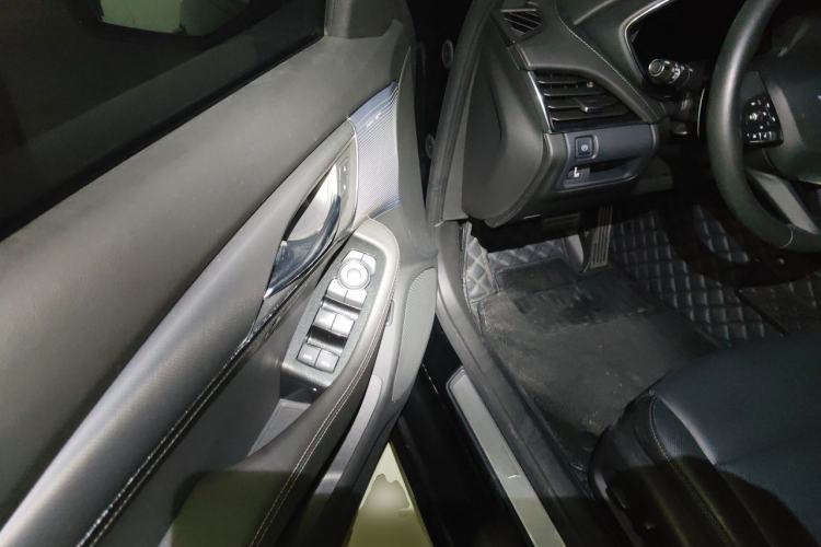 Used Cadillac CT5 2023 28T Prestige Model Driver Seat