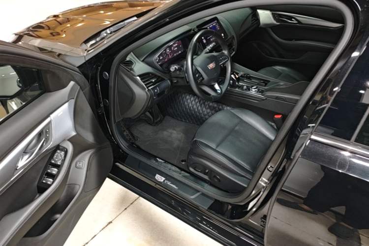 Used Cadillac CT5 2023 28T Luxury Edition (Standard Version) Driver Seat