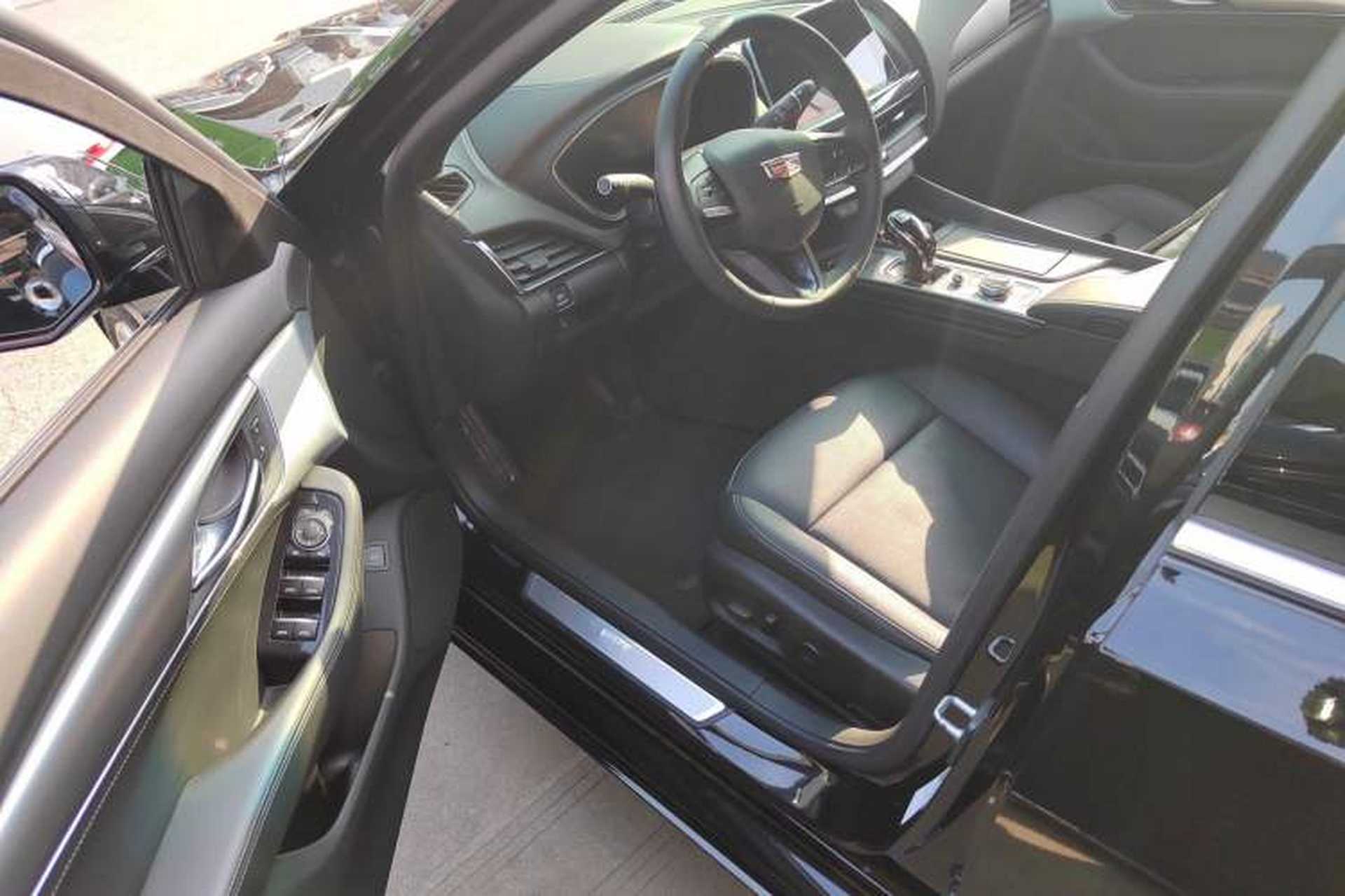 Used Cadillac CT5 2023 28T Luxury Edition (Standard Version) Driver Seat