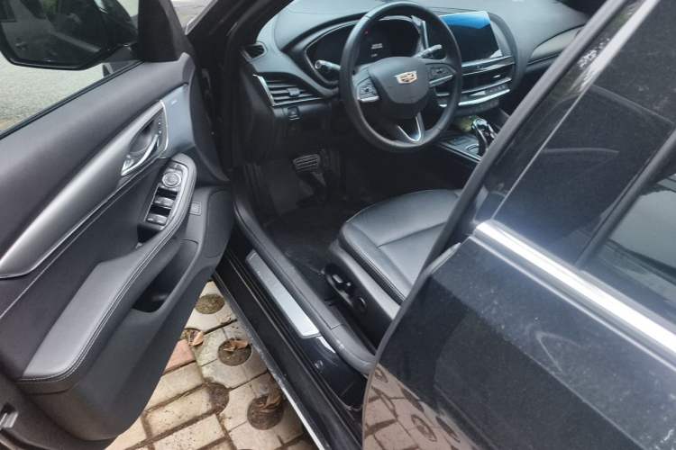 Used Cadillac CT5 2023 28T Luxury Edition (Standard Version) Driver Seat