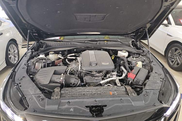 Used Cadillac CT5 2023 28T Luxury Edition (Standard Version) Engine Bay