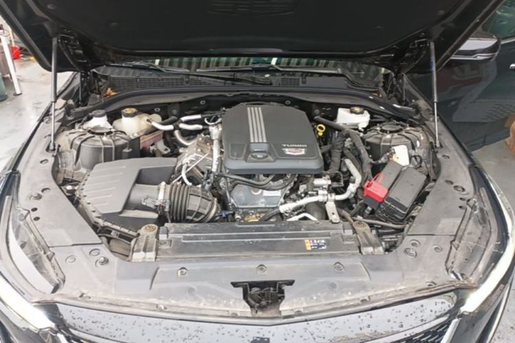 Used Cadillac CT5 2023 28T Luxury Edition (Standard Version) Engine Bay