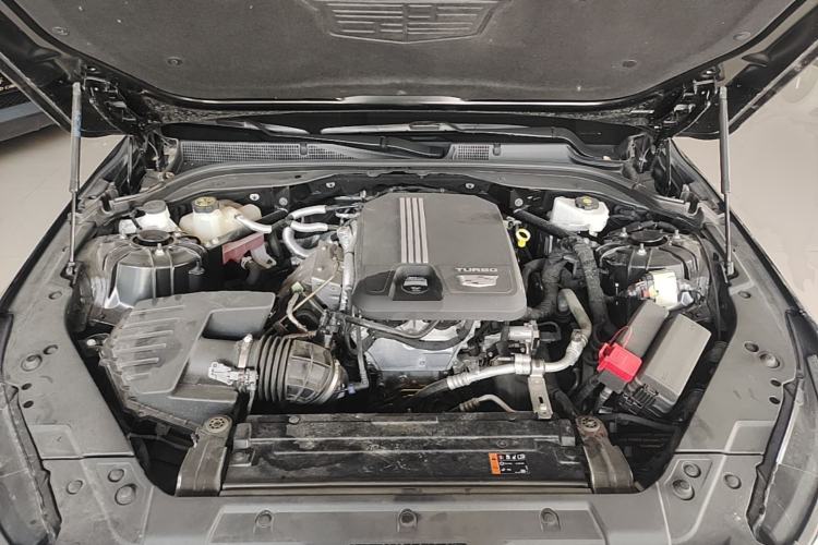 Used Cadillac CT5 2023 28T Luxury Edition (Standard Version) Engine Bay