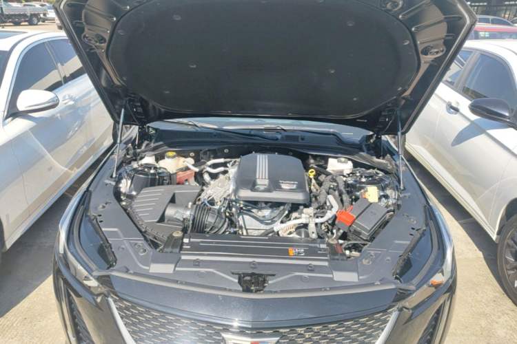 Used Cadillac CT5 2023 28T Luxury Edition (Standard Version) Engine Bay