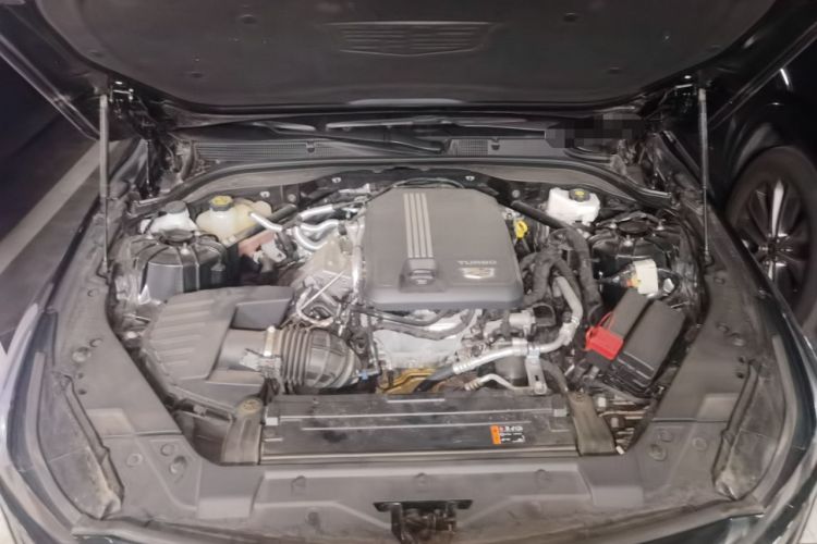 Used Cadillac CT5 2023 28T Prestige Model Engine Bay