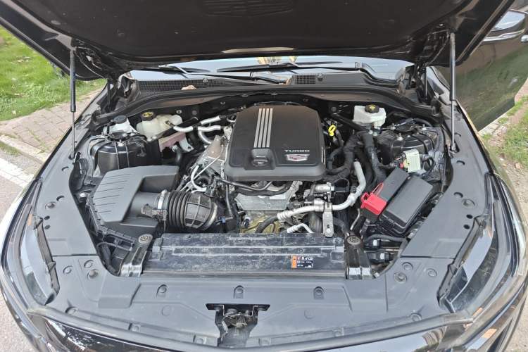 Used Cadillac CT5 2023 28T Luxury Edition (Standard Version) Engine Bay