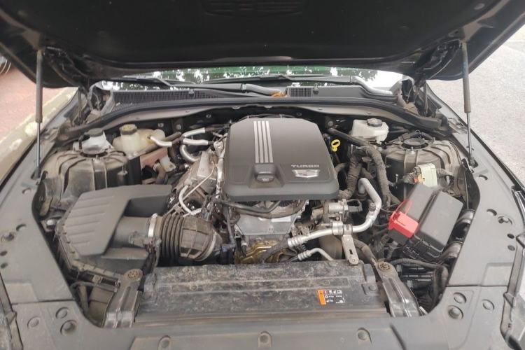 Used Cadillac CT5 2023 28T Luxury Edition (Standard Version) Engine Bay