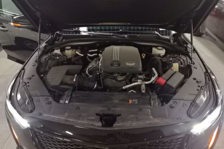 Used Cadillac CT5 2023 28T Luxury Edition (Standard Version) Engine Bay