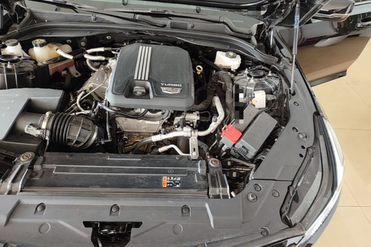 Used Cadillac CT5 2023 28T Prestige Model Engine Bay Left