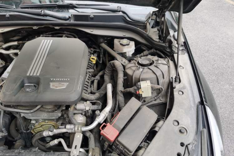 Used Cadillac CT5 2023 28T Prestige Model Engine Bay Left