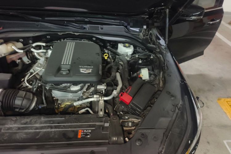 Used Cadillac CT5 2023 28T Luxury Edition (Standard Version) Engine Bay Left