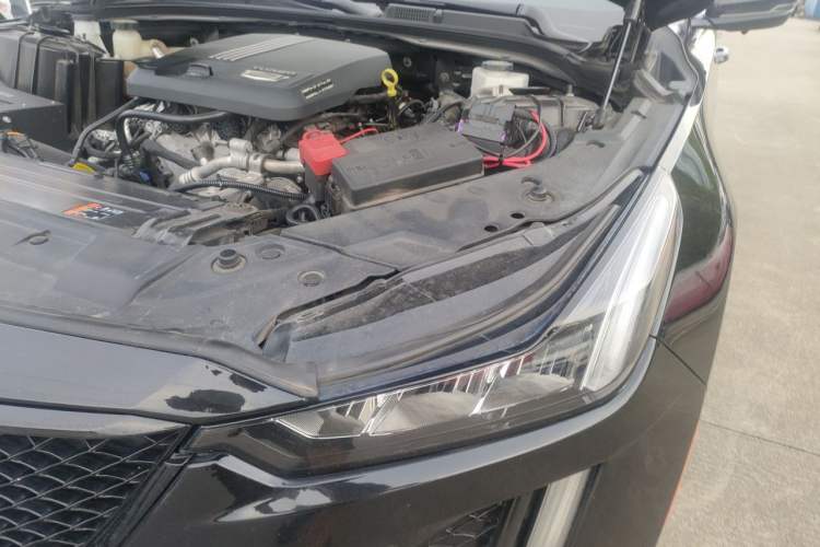Used Cadillac CT5 2023 28T Luxury Edition (Standard Version) Engine Bay Left