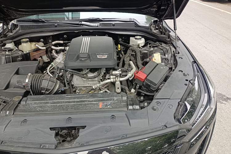 Used Cadillac CT5 2023 28T Luxury Edition (Standard Version) Engine Bay Left