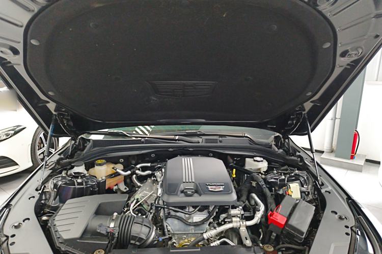 Used Cadillac CT5 2023 28T Luxury Edition (Standard Version) Engine Bay