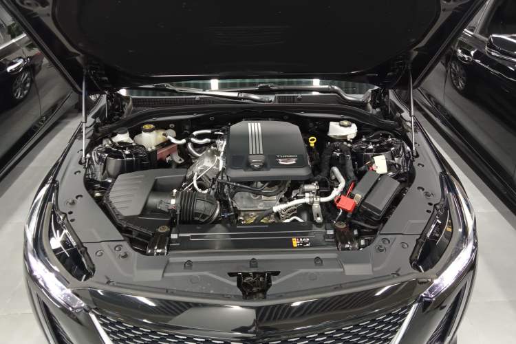 Used Cadillac CT5 2023 28T Luxury Edition (Standard Version) Engine Bay