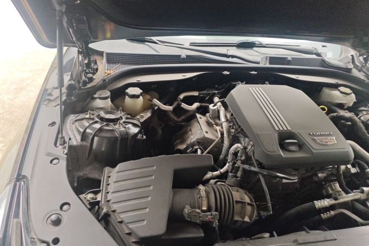Used Cadillac CT5 2023 28T Luxury Edition (Standard Version) Engine Bay Right