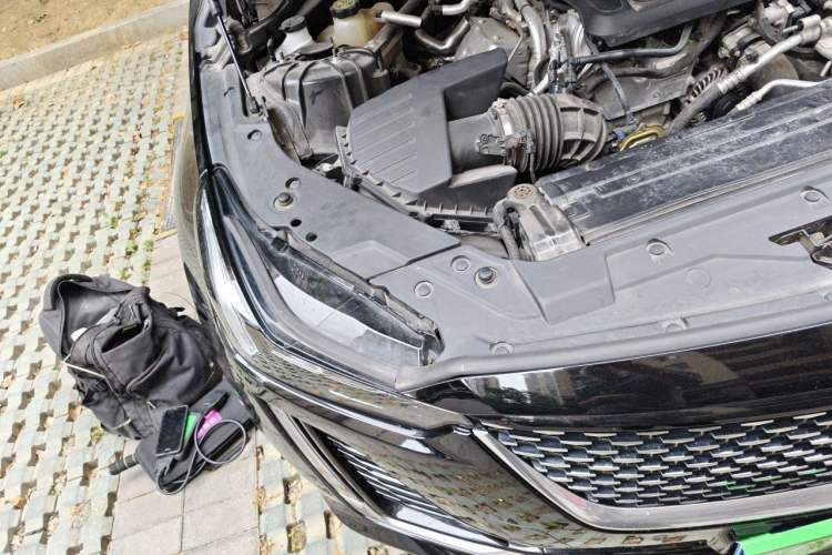 Used Cadillac CT5 2023 28T Luxury Edition (Standard Version) Engine Bay Right