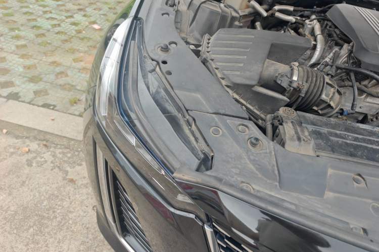 Used Cadillac CT5 2023 28T Luxury Edition (Standard Version) Engine Bay Right
